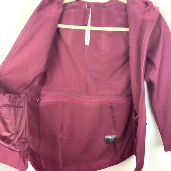 NWT Lululemon Glyde Along Softshell Rain Coat Burgundy Size 2 Waterproof‎ Jacket - Picture 8 of 14